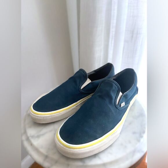 Vans Off The Wall Classic Slip On Size 11.5 - Picture 10 of 14